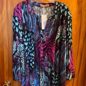 Woman’s Tunic Top
